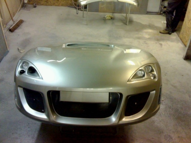 Painted Murtaya Demo Clamshell 1